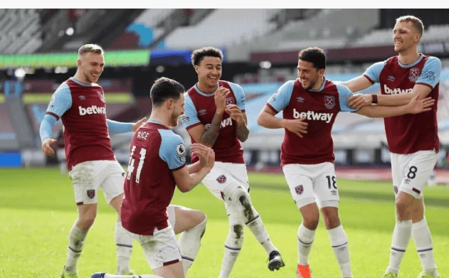 双足怪欧冠官方发问：登贝莱，你到底是右脚将还