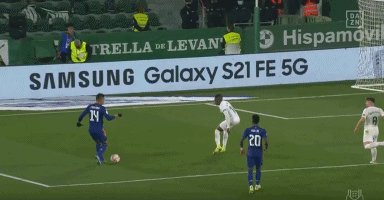 火箭四连胜挑战独行侠 凯文-杜兰特遇上安东尼-戴维斯 西部格局不再只是常规赛